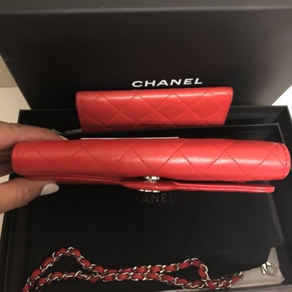 Chanel Wallet on Chain Red Lambskin - Picture 3 of 7